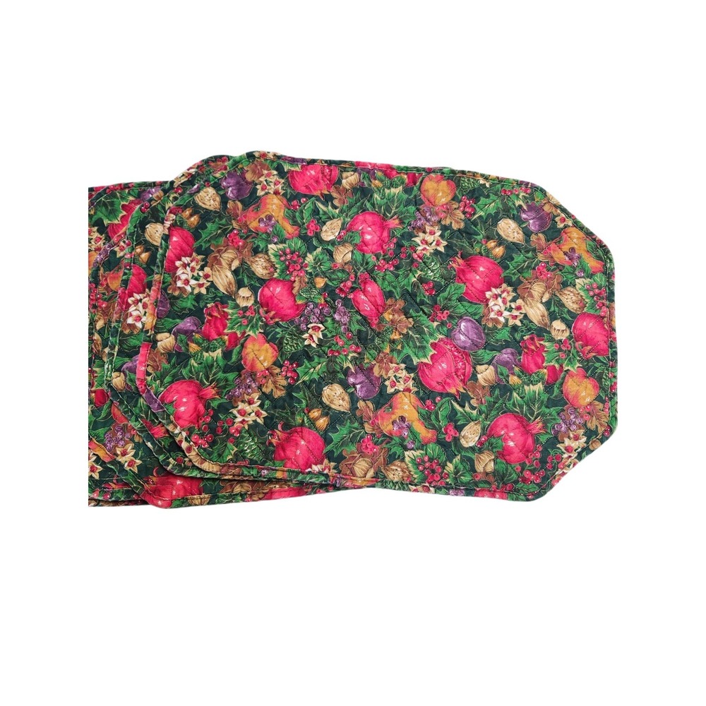 Vtg‎ Retro Handmade Quilted Christmas Fabric Placemats Pomegranate Fig Holly (6)